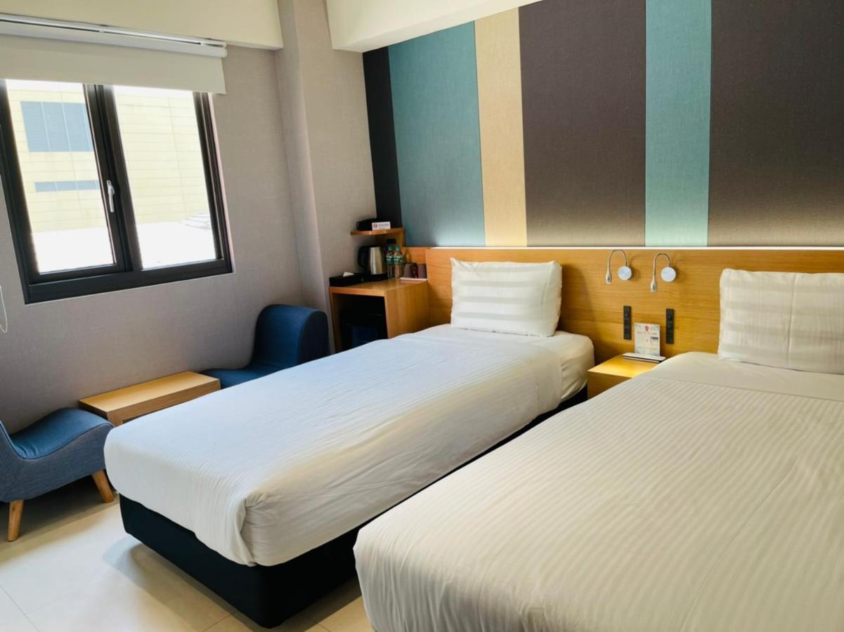 Fu Kuang Hotel Pingtung Buitenkant foto