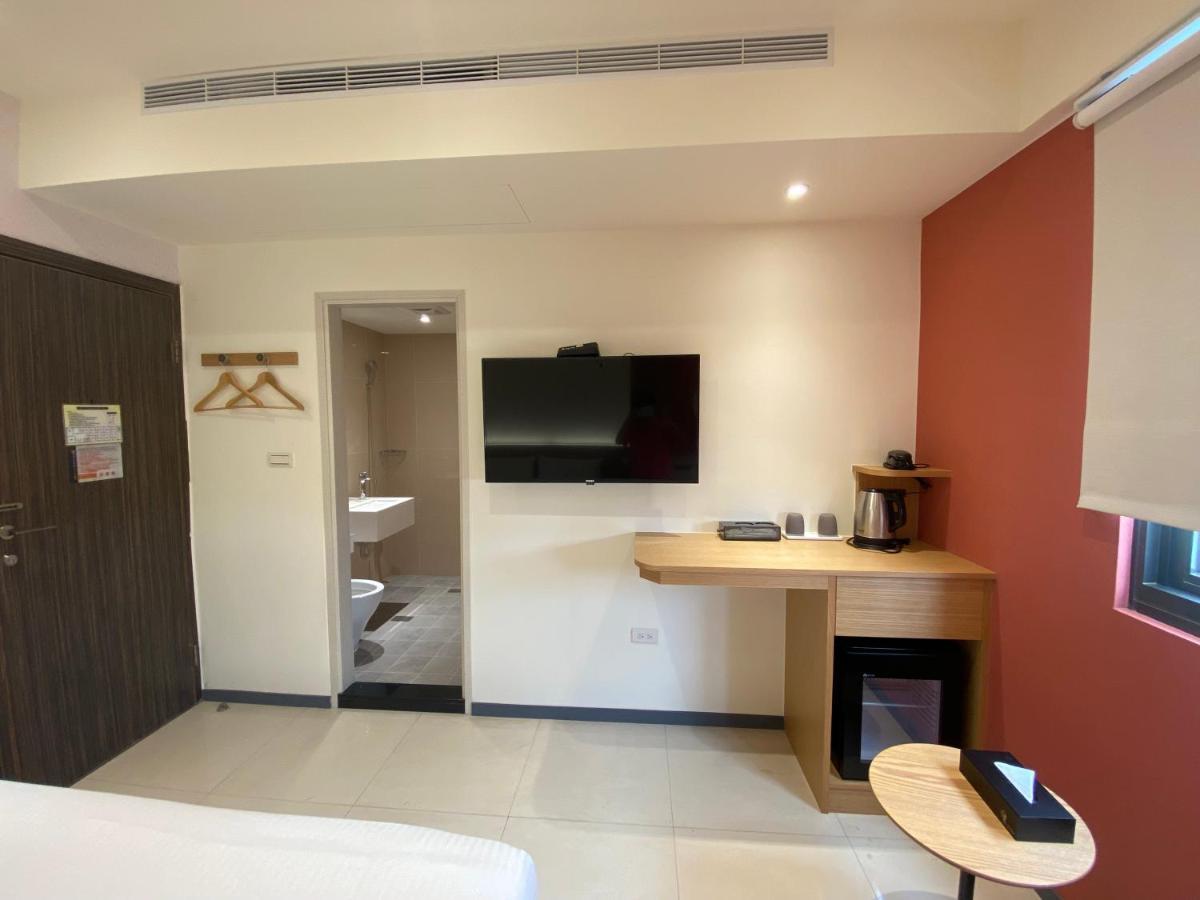 Fu Kuang Hotel Pingtung Buitenkant foto