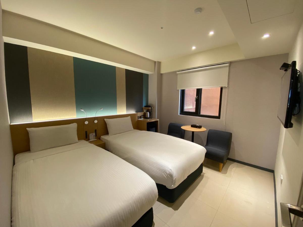 Fu Kuang Hotel Pingtung Buitenkant foto