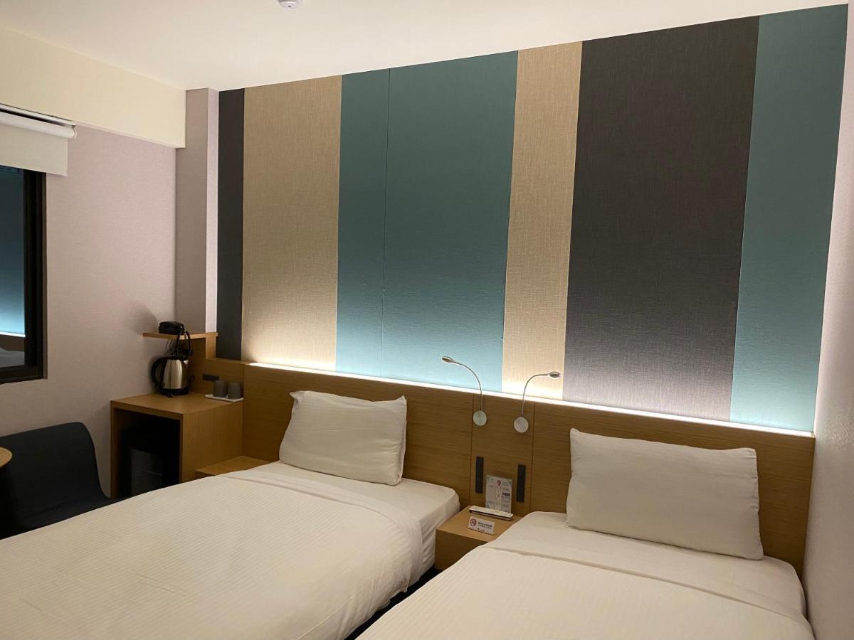 Fu Kuang Hotel Pingtung Buitenkant foto